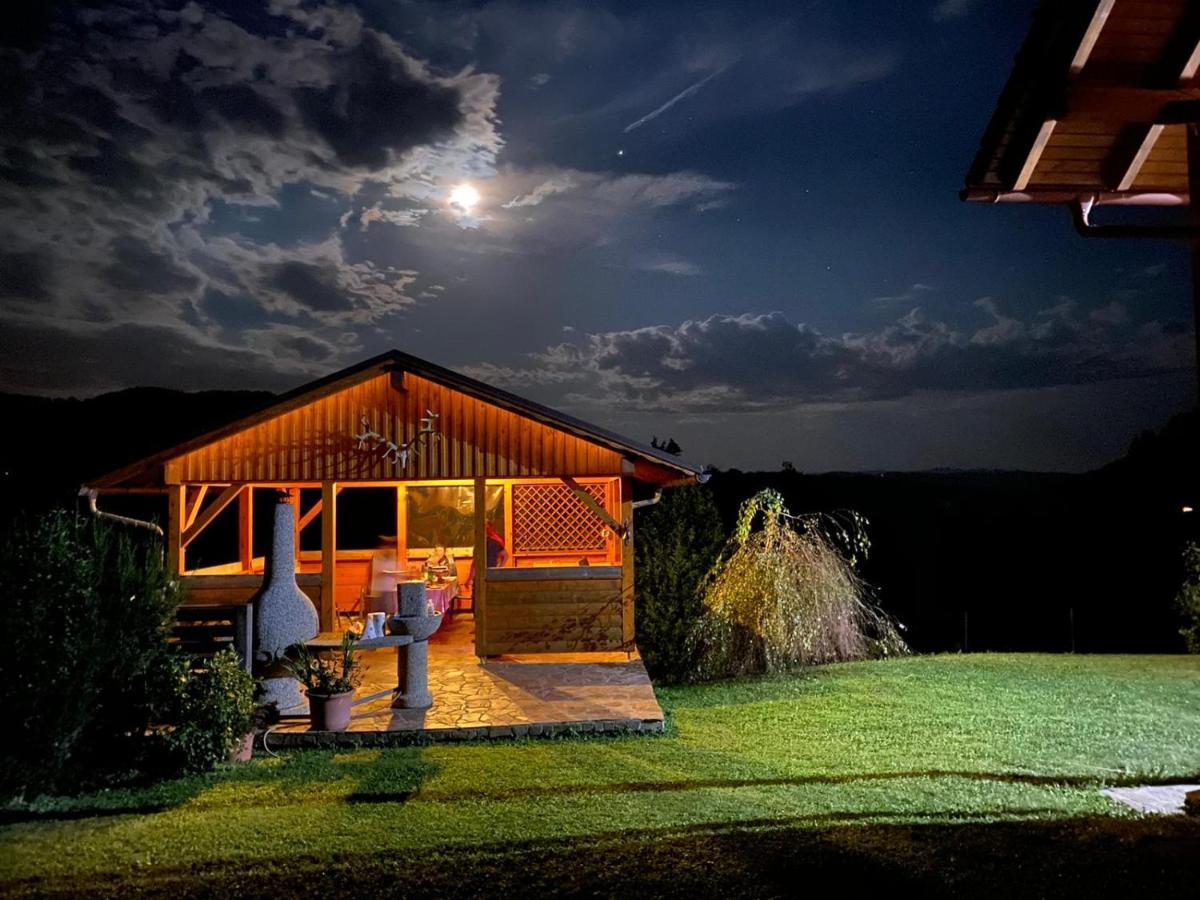 Farmhouse Lipoglav Loče pri Poljčanah Eksteriør billede