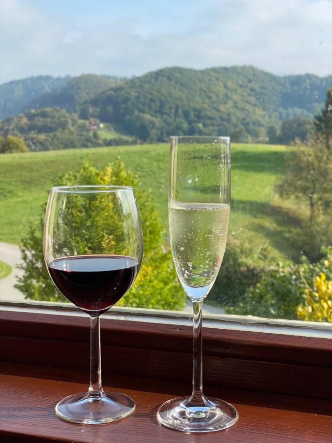Farmhouse Lipoglav Loče pri Poljčanah Eksteriør billede